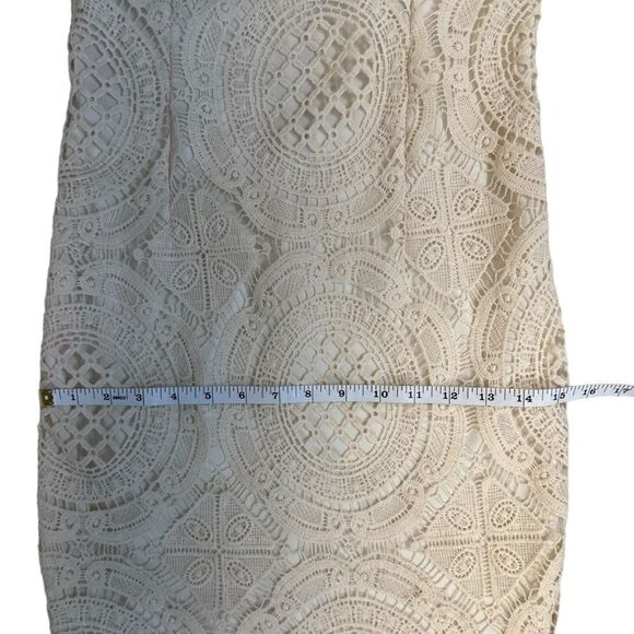 Romeo & Juliet Couture Crochet Lace Vintage Flair Dress Size Medium - Picture 13 of 16